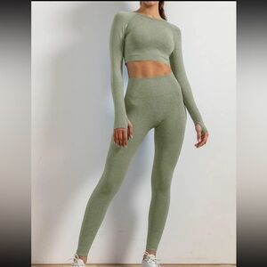 Pink Lily Seamless Workout Set